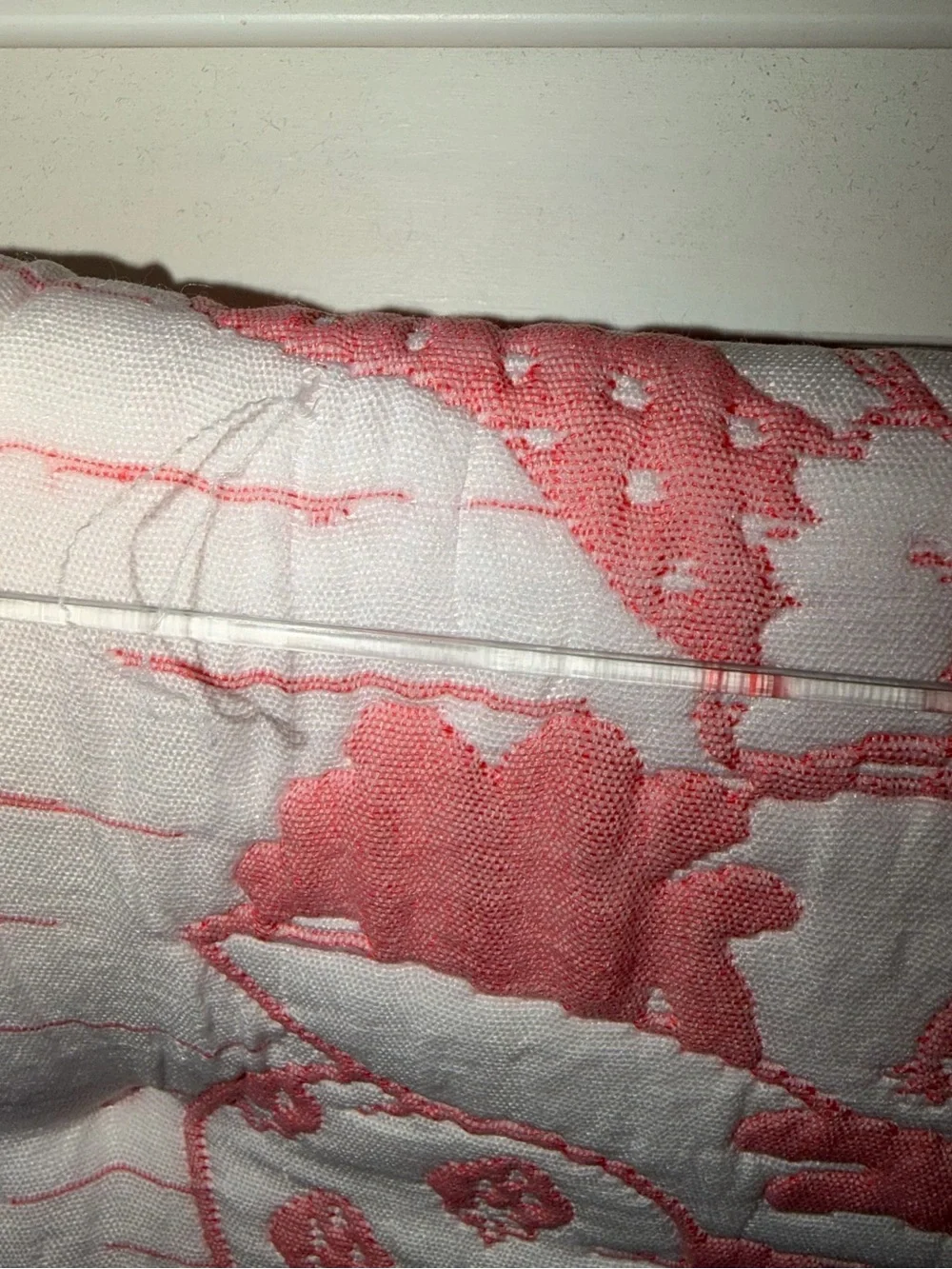 Strawberry Shortcake Jacquard Woven Throw - Pink & White